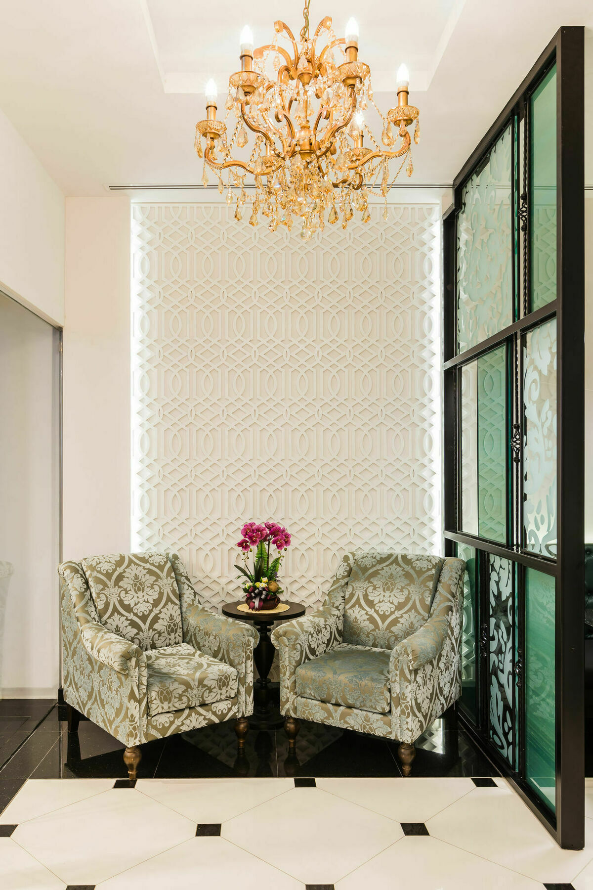 The Fah Silom Hotel Bangkok Exterior photo